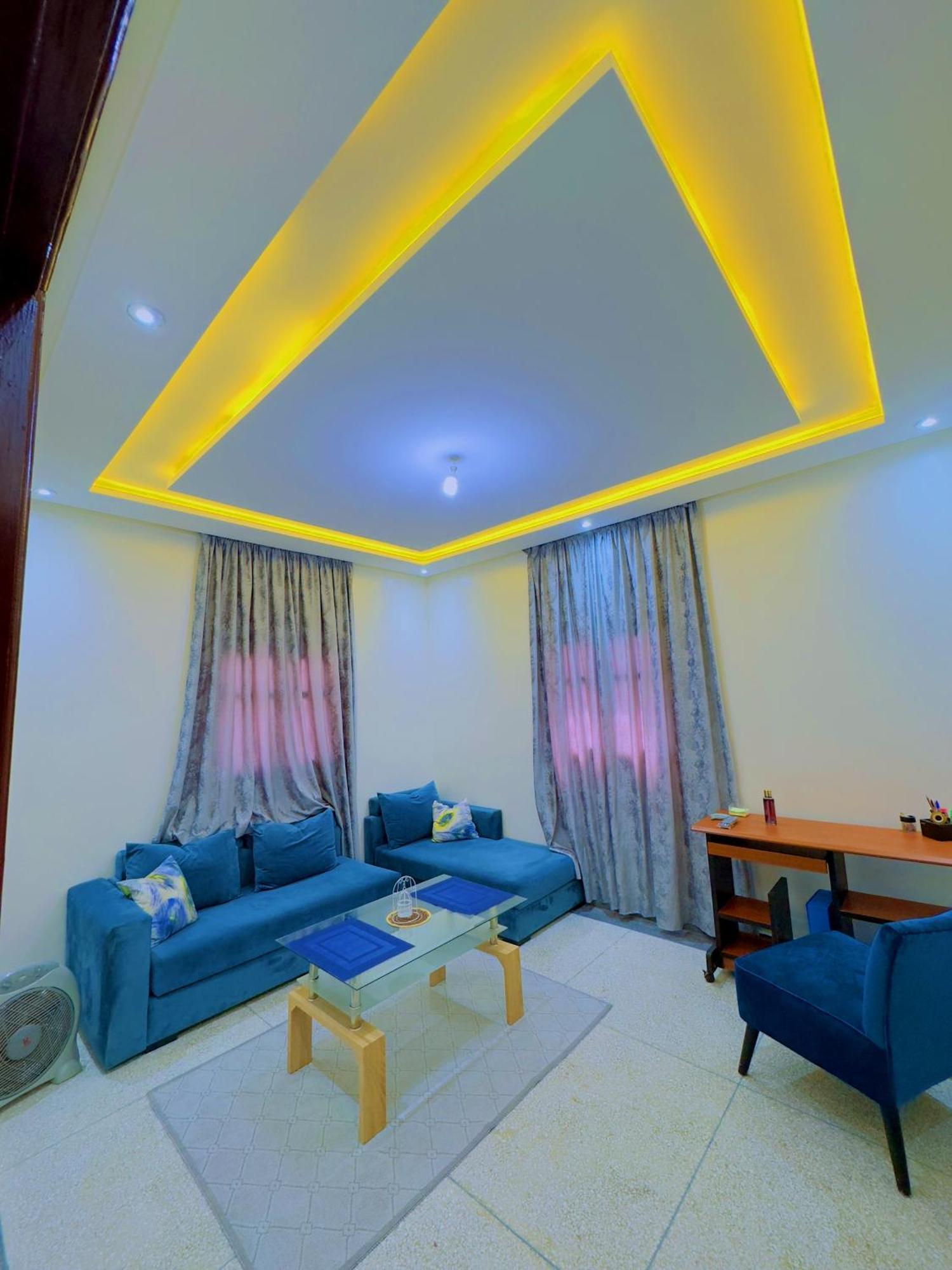 Quiet Central Home Near Beach - High Speed Wifi, Free Parking & Private Entry 아가디르 외부 사진
